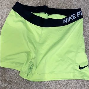 NIKE PRO SHORTS